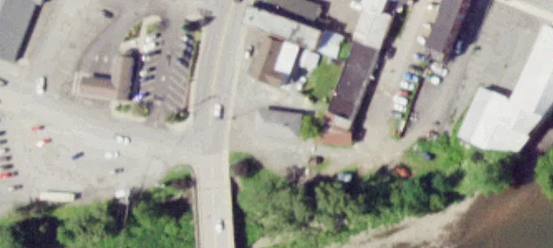 15 Brg St