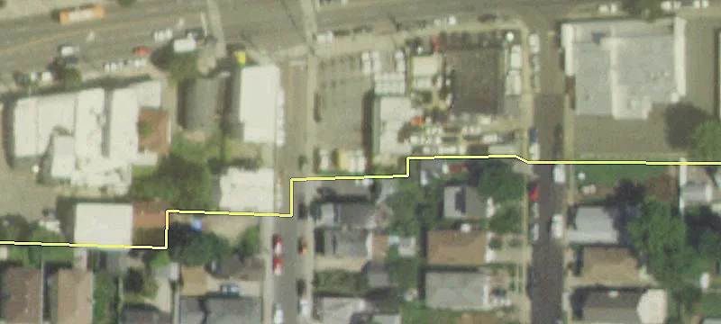 1305 Hempstead Tpke