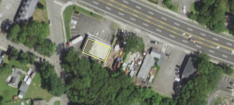 666 Horseblock Rd