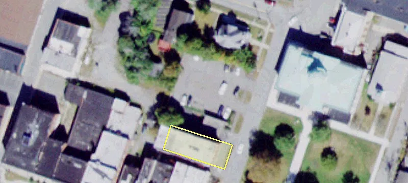 7 Bank St