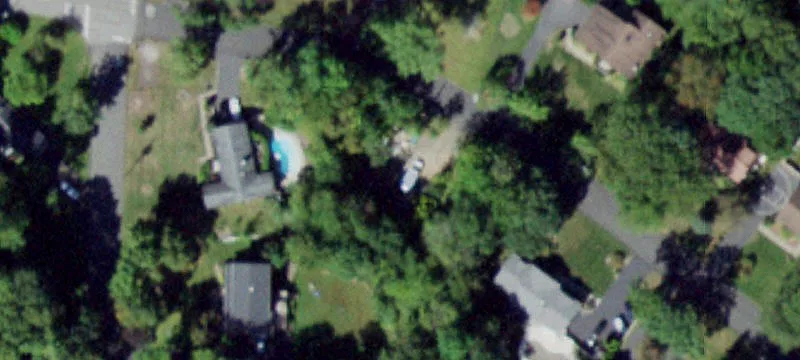 Mayer Dr