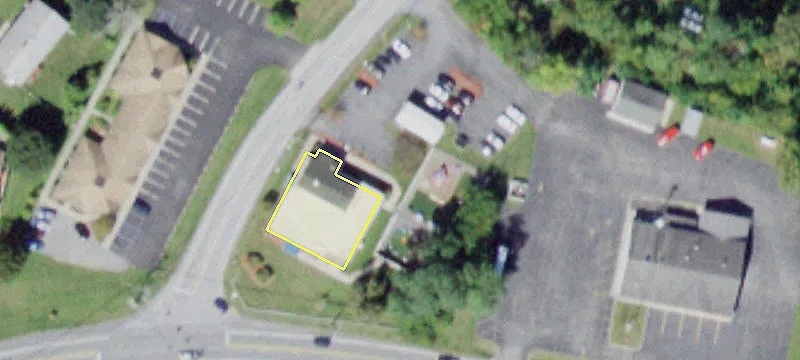 248 Lakeside Rd