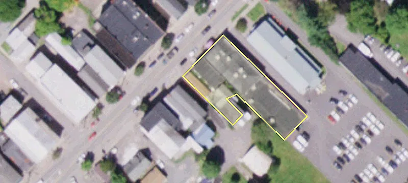 95 Main St
