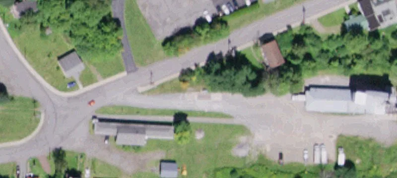 Railroad Ave