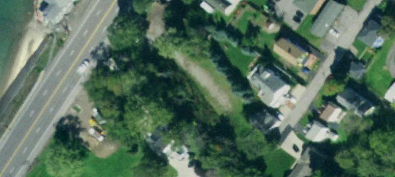 Lakeshore Rd