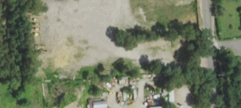 Waverly Ave