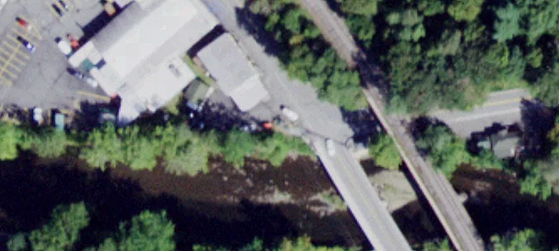 1 Lowr Main St