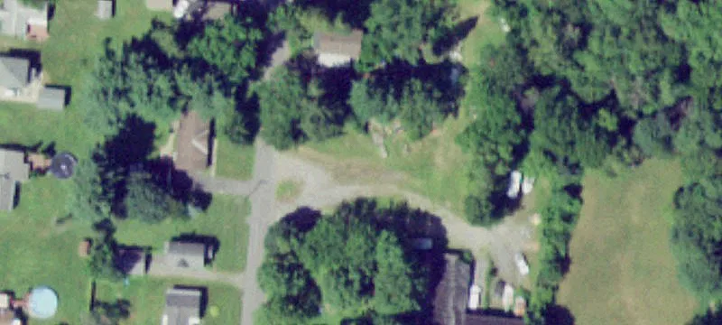 10 Waterbury Ave