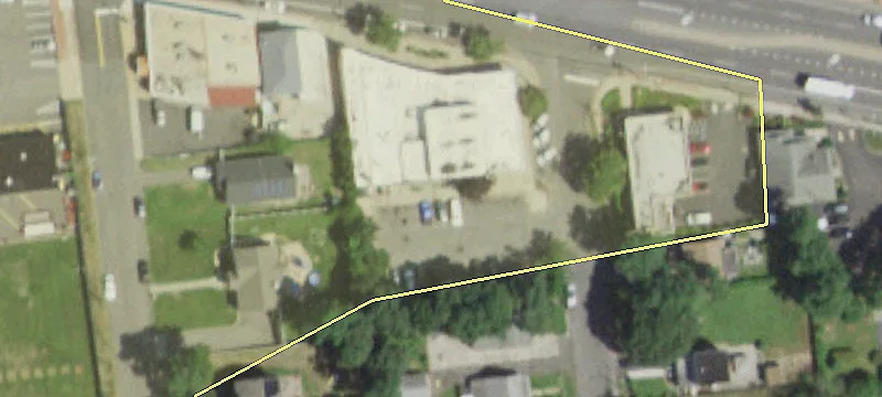 Woodycrest Dr
