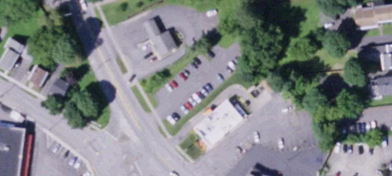 Utica St