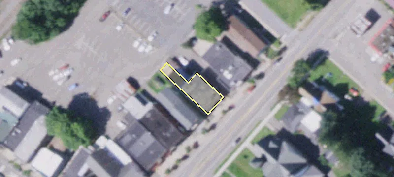 22 Main St