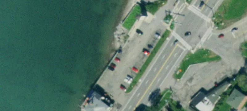 Lakeshore Rd