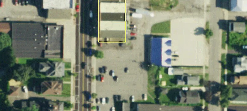 Main St