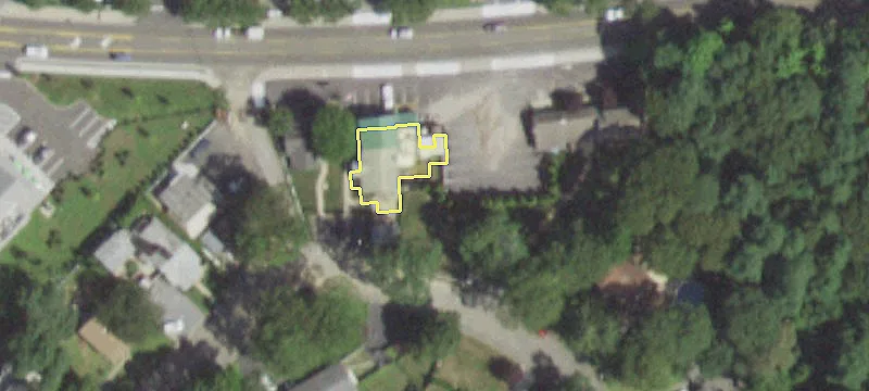 324 Smithtown Blvd