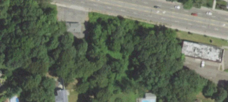 1992 Middle Country Rd
