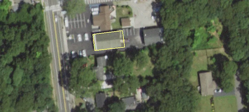 1099 Waverly Ave
