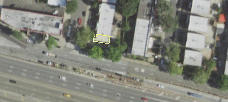 39 St St