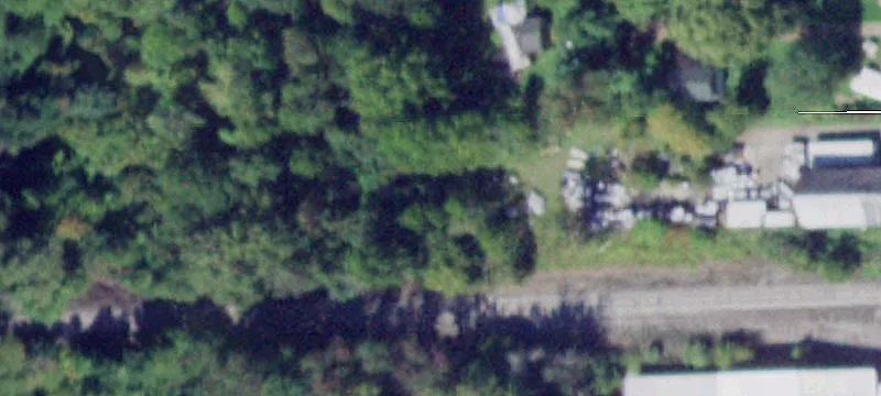 Railroad Ave