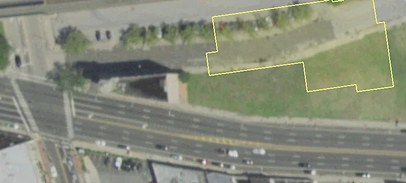 193 Sunrise Hwy