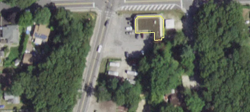 625 Mastic Rd