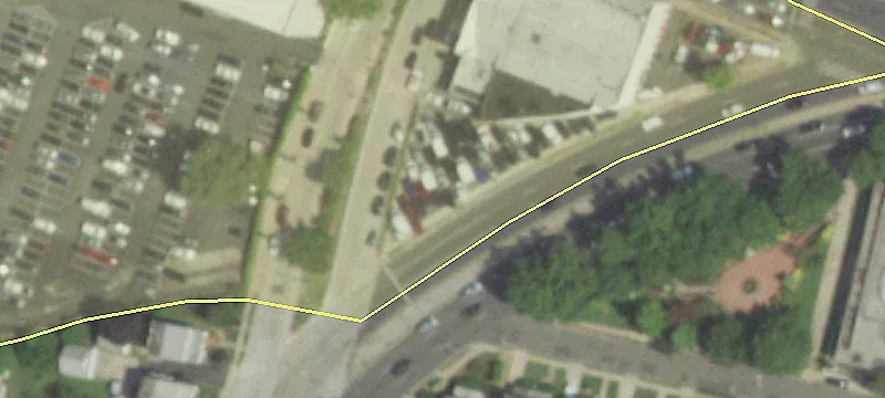 Peninsula Blvd