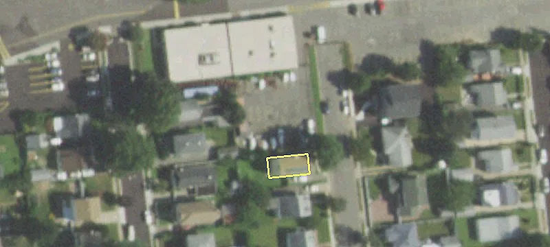 Greengrove Ave