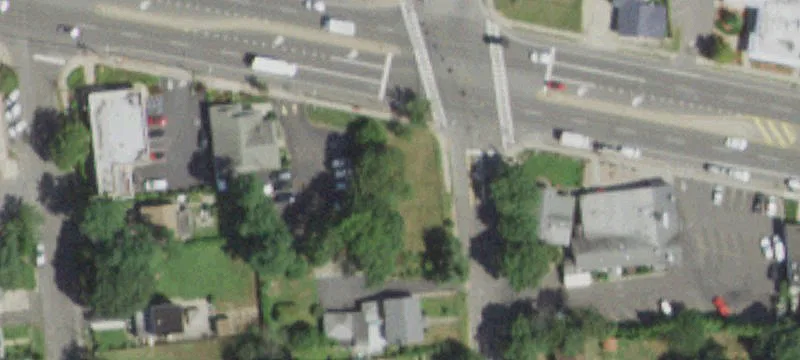 Horseblock Rd