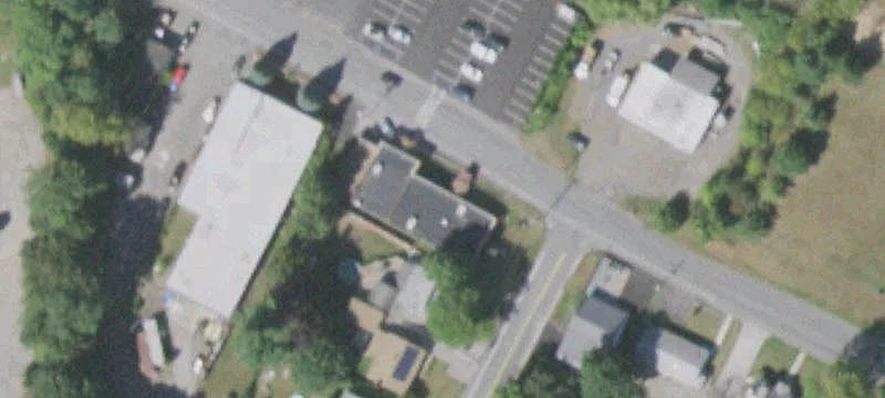 Walnut St At Mac Arthur Ave