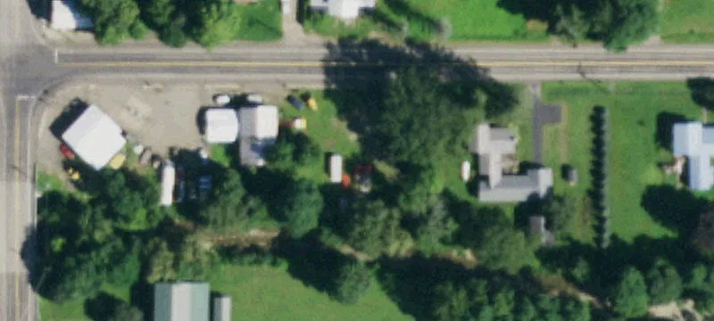 725 Main St