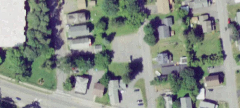 Slusser Ave