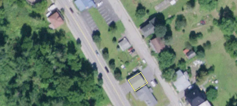 22 12th Hancock St