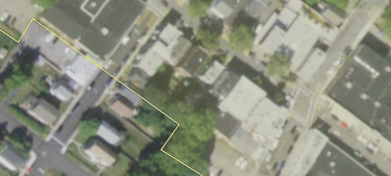 321 Main St
