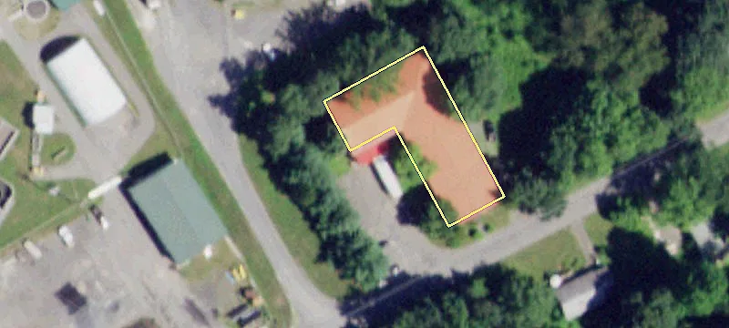 11 Brookside Ave