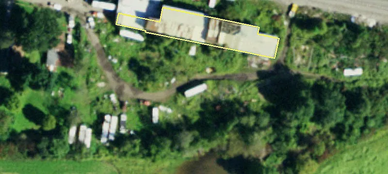 Railroad Ave