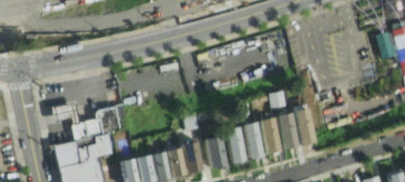 690 Richmond Ter