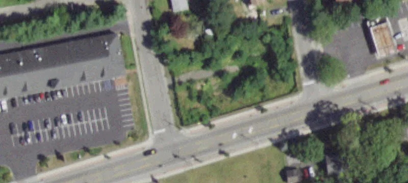 18 Montauk Hwy