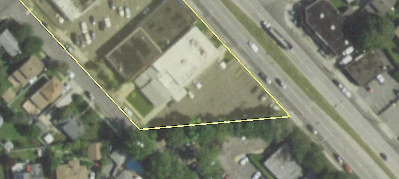 320 Broadway