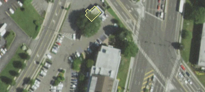 150 Broadhollow Rd