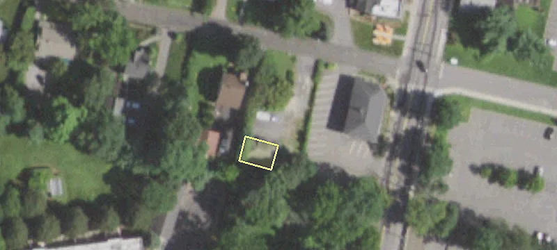 11 Annadale St