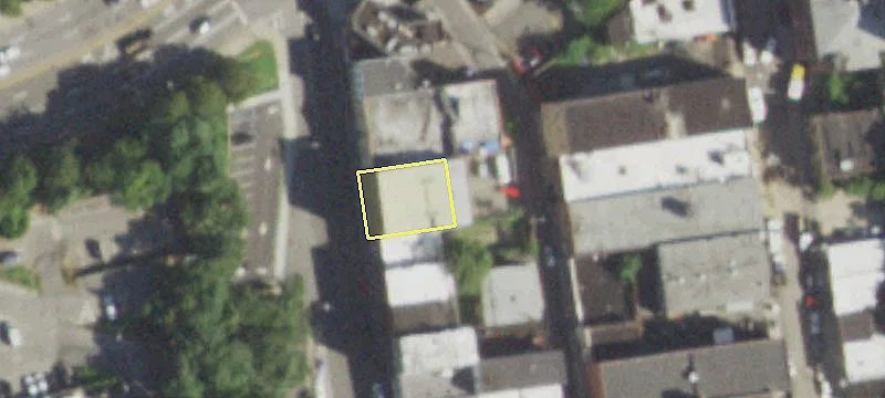 212 New Main St