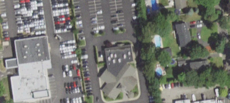 829 Middle Country Rd