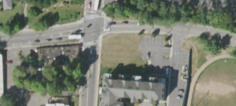 128 Main St