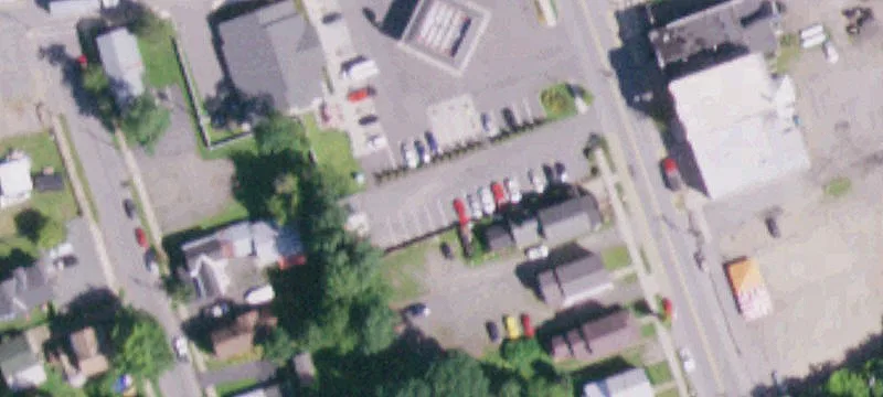 121 Main St