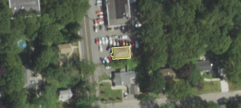 483 Islip Ave