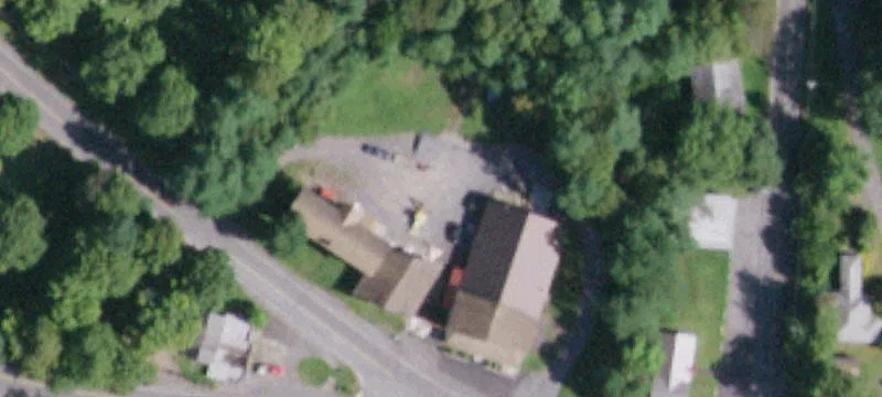 628 Main St