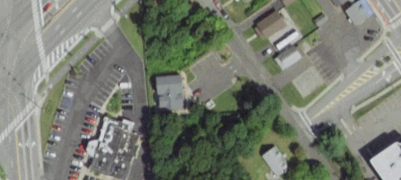 34 Lamport Ave