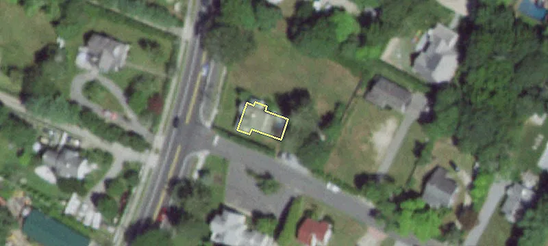 427th Montauk Hwy