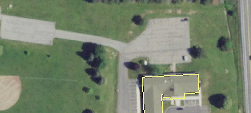1000 County Rd 8th 8