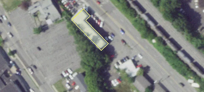 1301-35 Erie Blvd W Hamilton St