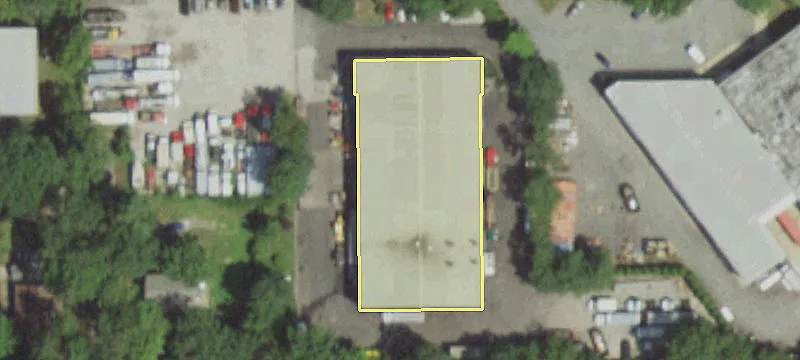 118 Wyandanch Ave